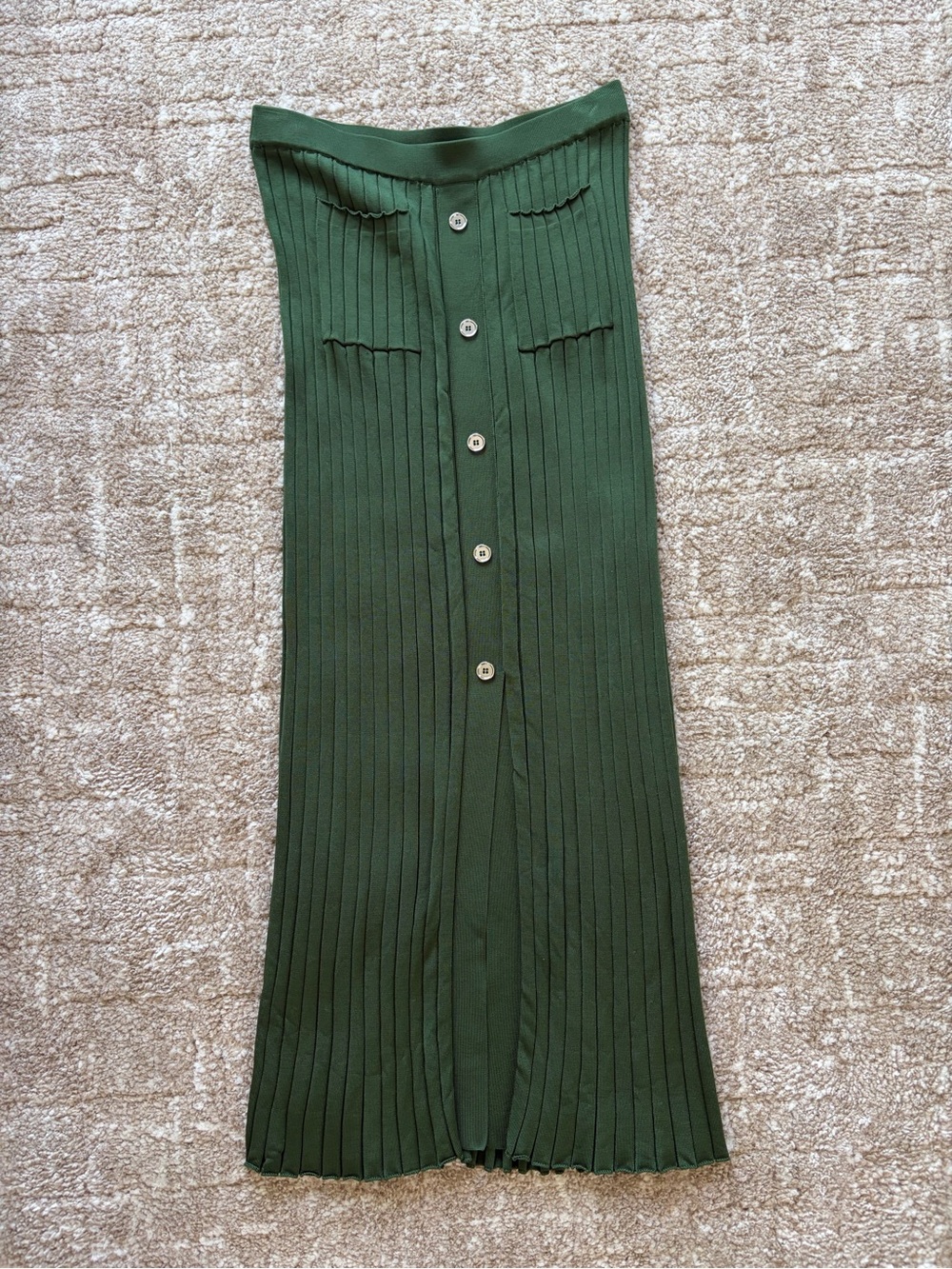 Sandro Paris Ribbed Button-Front Midi Skirt in Forest Green